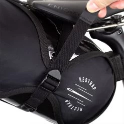 Restrap Race Saddle Bag Satteltasche Schwarz (7 Liter) 13 Restrap Race Saddle Bag Satteltasche Schwarz (7 Liter) -Fahrradausrüstung 59202805 068vYaPTEJCcNad 1280x1280