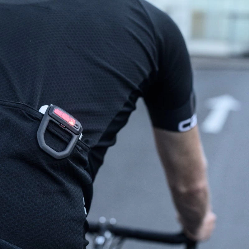 Hiplok FLX - Kombinations-Kabelschloss Mit Rücklicht - Black (Schwarz) 5 Hiplok FLX - Kombinations-Kabelschloss Mit Rücklicht - Black (Schwarz) – Bild 3