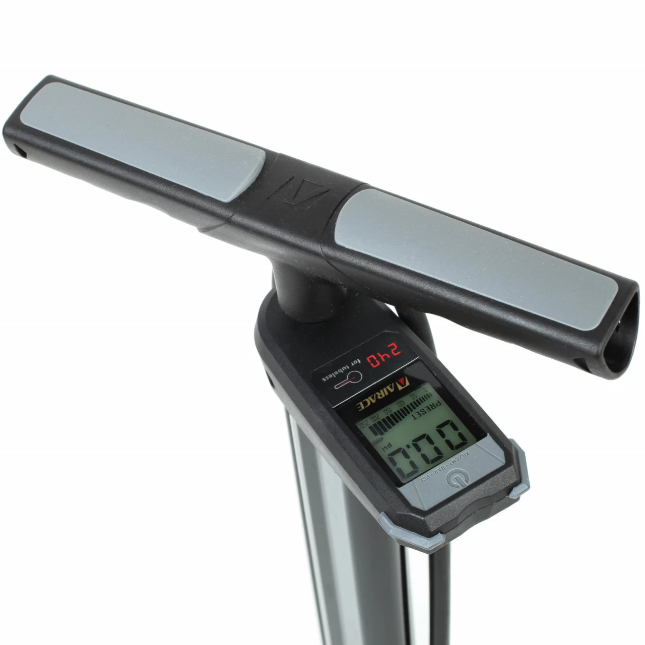 Airace Infinity DT Tubeless Standpumpe Digitale Alu-Luftpumpe Bis 16,5 Bar (240 PSI) 8 Airace Infinity DT Tubeless Standpumpe Digitale Alu-Luftpumpe Bis 16,5 Bar (240 PSI) – Bild 6