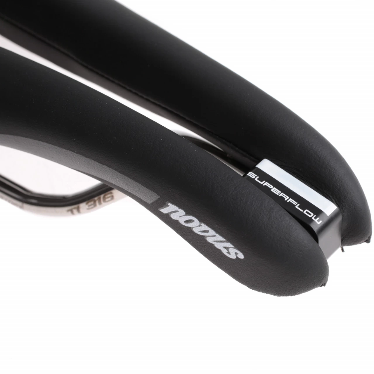 Selle Italia Novus Boost Superflow Sattel - Black (Schwarz) Gr. S 6 Selle Italia Novus Boost Superflow Sattel - Black (Schwarz) Gr. S – Bild 4
