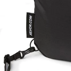 AEVOR Sacoche Bag Ripstop Black - Umhängetasche 4 L Mit Anti-Twist-Gurt Schwarz -Fahrradausrüstung 68922090 06LgXqCgMdz53pC 1280x1280