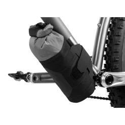 Apidura Backcountry Downtube Pack (1,8 L) - Unterrohrtasche -Fahrradausrüstung 68922294 05elOpZ9AoIO5Zc 1280x1280