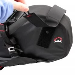 Revelate-designs Revelate Designs Spinelock Satteltasche 16 L - Schwarz -Fahrradausrüstung 68923939 06ARqKZ0Iv6fEOR 1280x1280