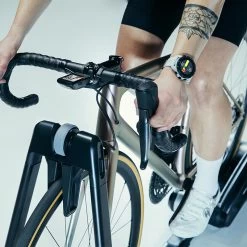 Wahoo Fitness Wahoo Kickr ROLLR Rollentrainer + SINGLE POWERLINK Bundle -Fahrradausrüstung 68924027 05TKlCNuYbFrnpg 1280x1280