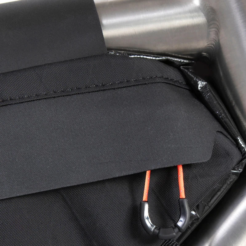 Restrap Race Frame Bag Large Rahmentasche (4,2 Liter) Schwarz 5 Restrap Race Frame Bag Large Rahmentasche (4,2 Liter) Schwarz – Bild 3