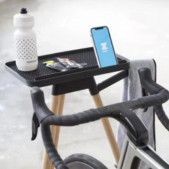 Tons Race Table Natural Oak + Towel Holder - Hometrainer-Tisch Mit Handtuchhalter 10 Tons Race Table Natural Oak + Towel Holder - Hometrainer-Tisch Mit Handtuchhalter -Fahrradausrüstung 68924403 03007HPv0Pv9x7I 1280x1280