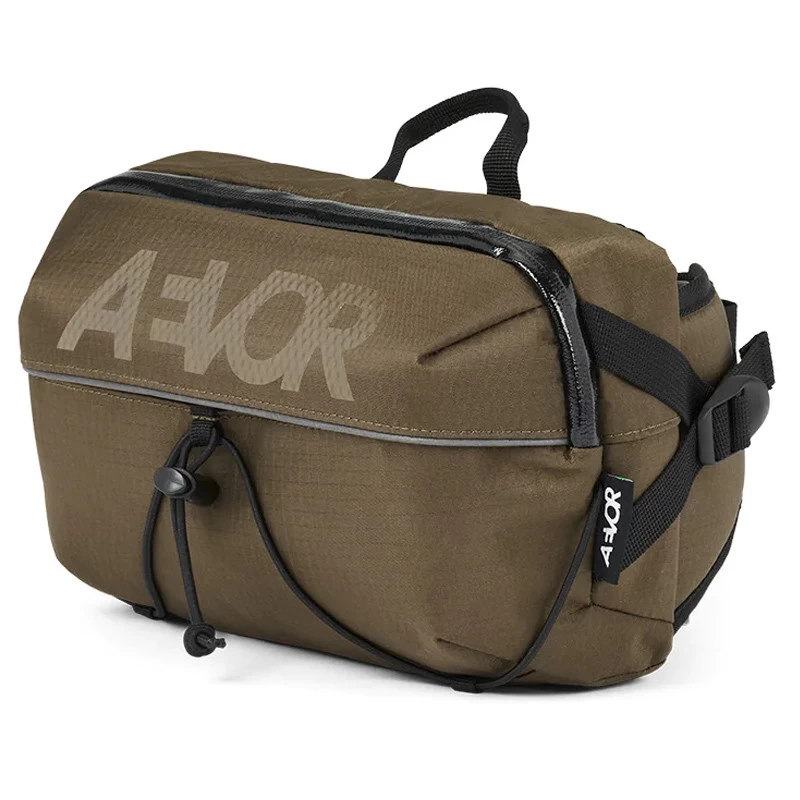 AEVOR Bar Bag Proof Olive Gold Lenker- Und Slingtasche 4 Liter Olive Gold 8 AEVOR Bar Bag Proof Olive Gold Lenker- Und Slingtasche 4 Liter Olive Gold – Bild 6